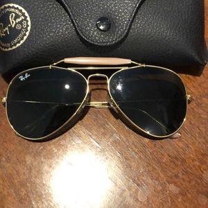 Women’s ray-ban aviator with pearl accent